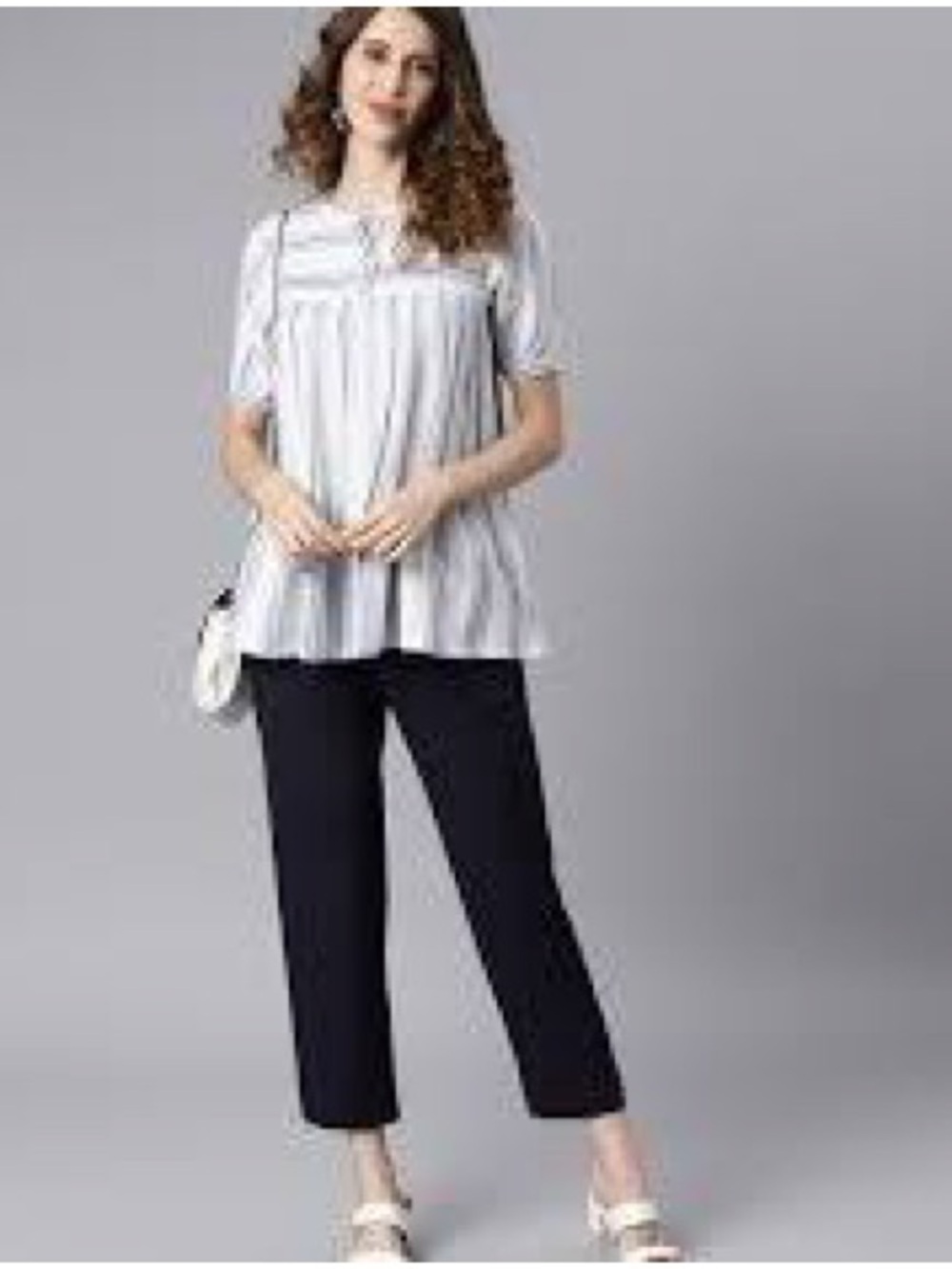 Striped Short-Sleeve Relaxed Tunic Top in White and Blue - Picture 2 of 6